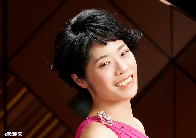 上原彩子