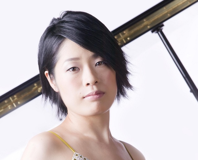 上原彩子